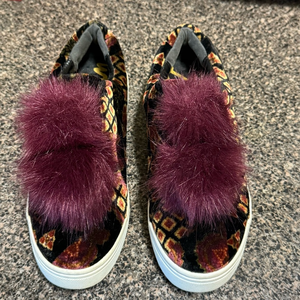Sam Edelman Floral Pom Pom Platform Leya Multicolor Sneakers Women’s Size 8